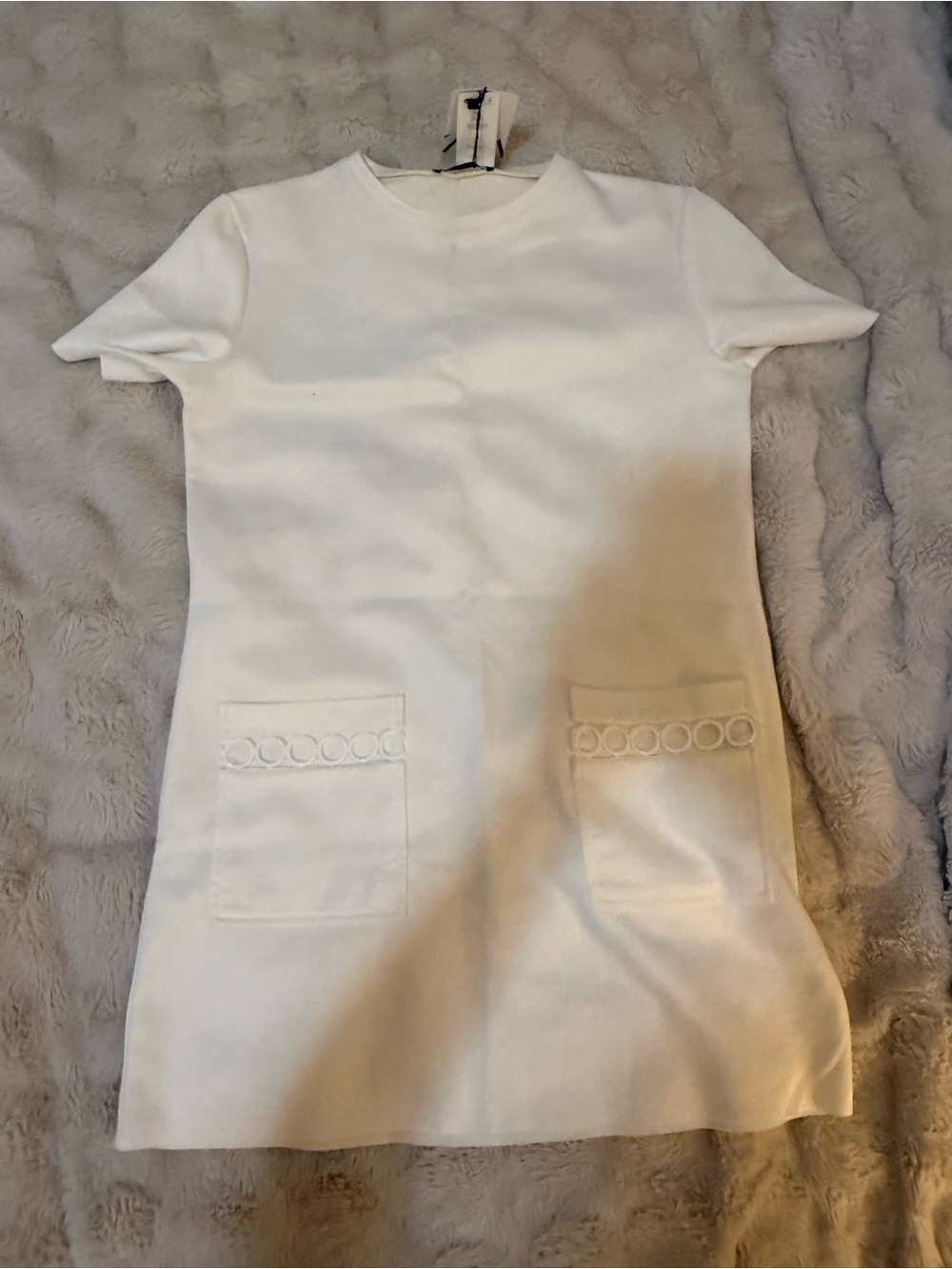 Zara White Short-Sleeve Pocket Shift Dress